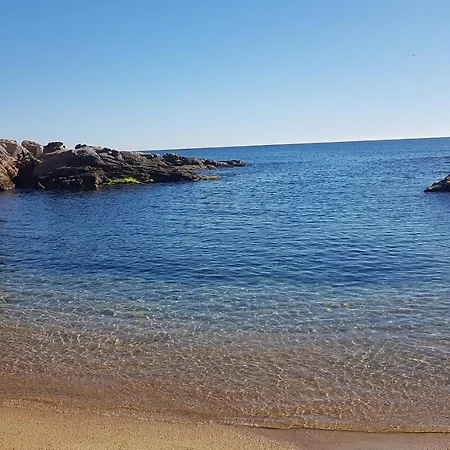 Apartamento Junto Al Mar Con Jardin Comunitario Y Parking