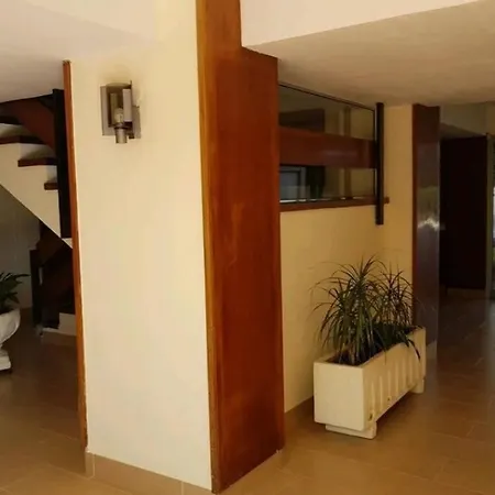 Apartment Apartamento Junto Al Mar Con Jardin Comunitario Y Parking