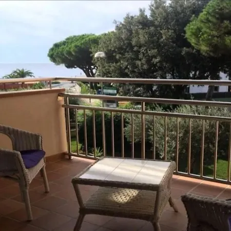 Apartment Apartamento Junto Al Mar Con Jardin Comunitario Y Parking Platja d'Aro